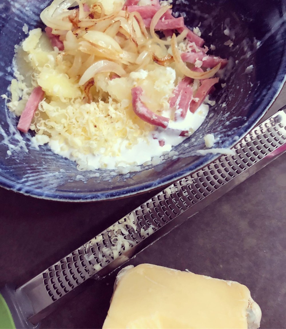 2C2A529B-F15C-4F63-A168-E9245AECF7F3 2